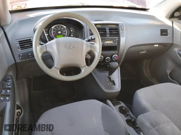 ✅ 2008 Hyundai Tucson GLS • VIN: KM8JM12B98U756679 • Lot: 87836315. Wystawiony na Copart z przebiegiem 156 839 mil mil. Skorzystaj z bezpłatnego archiwum sprzedaży aukcyjnych z USA i zobacz szczegółowy raport historii pojazdu na DreamBid. Zdjęcie 8.