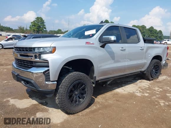 ✅ 2019 Chevrolet Silverado 1500 LT • VIN: 1GCUYDED2KZ108132 • Lot: 43271293. Wystawiony na IAAI z przebiegiem 90 381 mil. Bezpłatny archiwum sprzedaży aukcyjnych z USA i szczegółowy raport historii pojazdu na DreamBid. Zdjęcie 23.