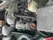 2002 Chevrolet Silverado 1500 LS z VIN 1GCEK14V02Z331249, wystawiony jako IAAI lot #42352384 z przebiegiem 232 697 mil mil oraz . Historia ofert i sprzedaży dostępna na DreamBid. Obrazek 24.