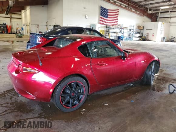 ✅ 2021 Mazda MX-5 Miata Grand Touring • VIN: JM1NDAM76M0456405 • Lot: 83970665. Wystawiony na Copart z przebiegiem 39 447 mil. Bezpłatny archiwum sprzedaży aukcyjnych z USA i szczegółowy raport historii pojazdu na DreamBid. Zdjęcie 3.