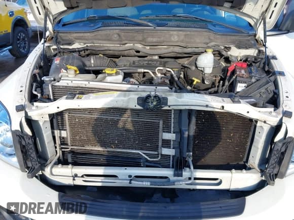 ✅ 2008 Dodge 1500 ST • VIN: 1D7HU18288J165213 • Lot: 43489605. Wystawiony na IAAI z przebiegiem 276 496 mil. Bezpłatny archiwum sprzedaży aukcyjnych z USA i szczegółowy raport historii pojazdu na DreamBid. Zdjęcie 10.