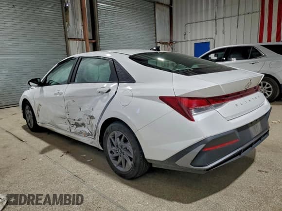 ✅ 2024 Hyundai Elantra SEL • VIN: KMHLM4DG2RU751361 • Lot: 95422855. Listed on Copart with 40,441 mi. Free auction sales archive from the USA and detailed vehicle history report at DreamBid. Image 2.