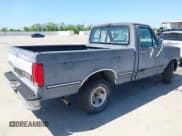 ✅ 1992 Ford F-150 • VIN: 2FTDF15N5NCA21243 • Lot: 42011090. Wystawiony na IAAI z przebiegiem Nie podano. Bezpłatny archiwum sprzedaży aukcyjnych z USA i szczegółowy raport historii pojazdu na DreamBid. Zdjęcie 4.
