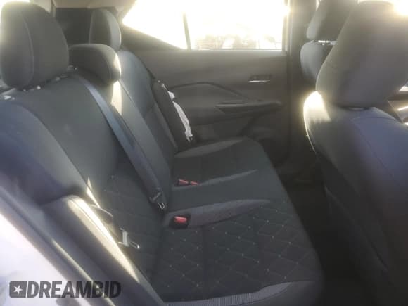 ✅ 2020 Nissan Kicks SV • VIN: 3N1CP5CV8LL537786 • Lot: 52305765. Listed on Copart with Not provided. Free auction sales archive from the USA and detailed vehicle history report at DreamBid. Image 10.