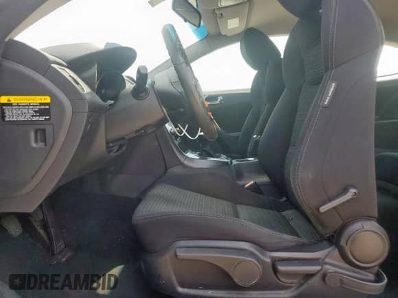 2012 Hyundai Genesis Coupe 2.0T с VIN KMHHT6KD0CU070314, выставлен на аукционе Copart как лот 71895195 с пробегом 77 838 миль миль и Списание • Salvage title. История ставок и продаж доступна на DreamBid. Изображение 7.