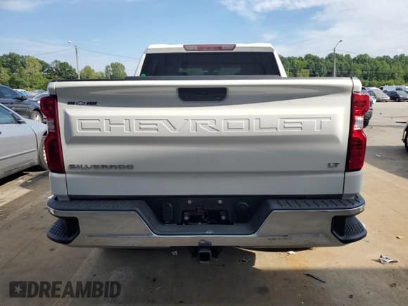✅ 2021 Chevrolet Silverado 1500 LT • VIN: 1GCPYJEKXMZ390145 • Lot: 66946484. Wystawiony na Copart z przebiegiem Nie podano. Bezpłatny archiwum sprzedaży aukcyjnych z USA i szczegółowy raport historii pojazdu na DreamBid. Zdjęcie 6.
