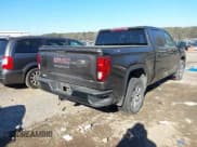 ✅ 2021 GMC Sierra 1500 • VIN: 3GTU9AEF2MG293010 • Lot: 41292323. Wystawiony na IAAI z przebiegiem 71 776 mil. Bezpłatny archiwum sprzedaży aukcyjnych z USA i szczegółowy raport historii pojazdu na DreamBid. Zdjęcie 4.