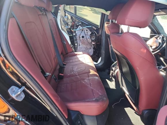 ✅ 2025 BMW X4 xDrive30i • VIN: 5UX33DT03S9127751 • Lot: 87042895. Listed on Copart with Not provided. Free auction sales archive from the USA and detailed vehicle history report at DreamBid. Image 11.