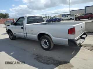 1997 Chevrolet S-10 с VIN 1GCCS14X5VK200713, выставлен на аукционе Copart как лот 79446444 с пробегом 183 308 миль миль и Списание • Salvage title. История ставок и продаж доступна на DreamBid. Изображение 2.