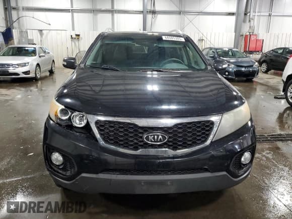 ✅ 2011 Kia Sorento EX • VIN: 5XYKUDA28BG095795 • Lot: 68085305. Listed on Copart with 214,997 mi. Free auction sales archive from the USA and detailed vehicle history report at DreamBid. Image 5.