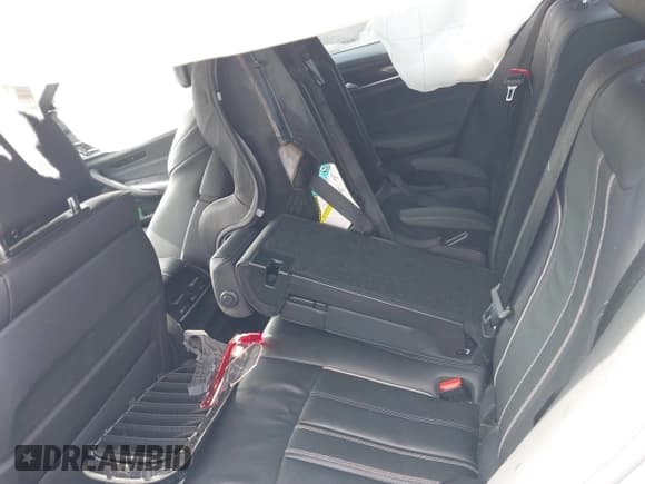 ✅ 2018 BMW 5 Series 540i • VIN: WBAJE5C5XJWA97667 • Lot: 41481362. Listed on IAAI with Not provided. Free auction sales archive from the USA and detailed vehicle history report at DreamBid. Image 8.