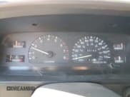 ✅ 1992 Toyota Pickup • VIN: JT4RN02P0N7002896 • Лот: 84232485. Опубликован ранее на Copart с пробегом 199 183 миль. Бесплатный доступ к архиву аукционных продаж из США и подробный отчёт об истории автомобиля на DreamBid. Изображение 9.