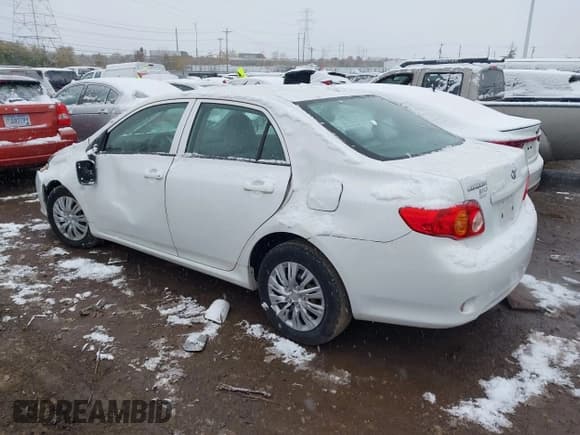 ✅ 2010 Toyota Corolla S • VIN: 1NXBU4EE9AZ317094 • Лот: 43628945. Опубликован ранее на IAAI с пробегом 117 811 миль. Бесплатный доступ к архиву аукционных продаж из США и подробный отчёт об истории автомобиля на DreamBid. Изображение 3.