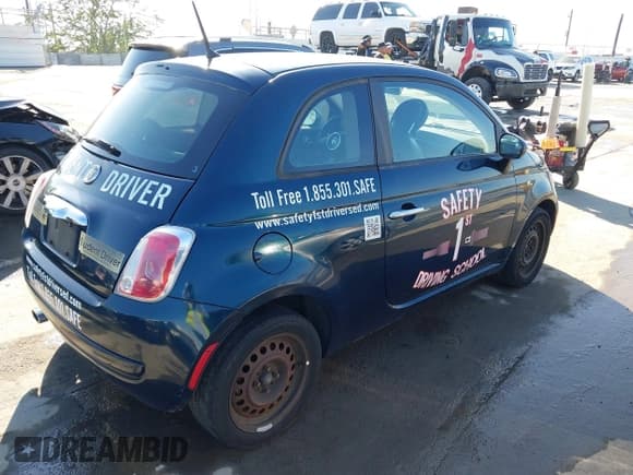 ✅ 2013 FIAT 500 Pop • VIN: 3C3CFFAR4DT678193 • Lot: 43894921. Listed on IAAI with 229,081 mi. Free auction sales archive from the USA and detailed vehicle history report at DreamBid. Image 4.