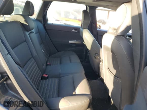 ✅ 2009 Volvo V50 2.4L • VIN: YV1MW390892462869 • Lot: 89223285. Listed on Copart with 97,863 mi. Free auction sales archive from the USA and detailed vehicle history report at DreamBid. Image 10.