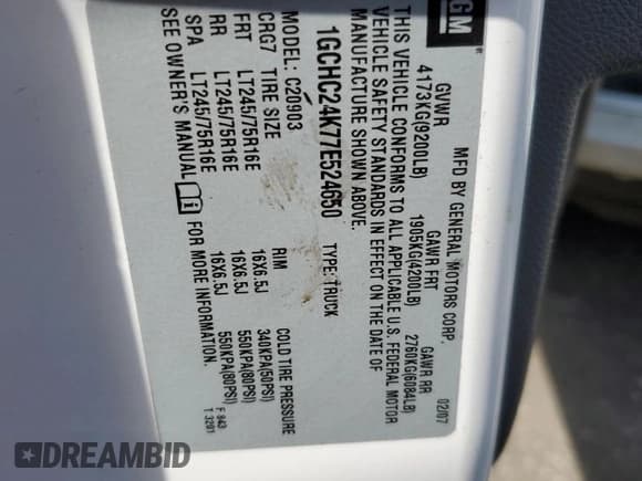 ✅ 2007 Chevrolet Silverado 2500HD Work Truck • VIN: 1GCHC24K77E524650 • Лот: 61488425. Опубликован ранее на Copart с пробегом 264 336 миль. Бесплатный доступ к архиву аукционных продаж из США и подробный отчёт об истории автомобиля на DreamBid. Изображение 12.