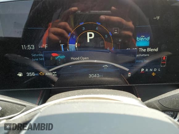 ✅ 2025 Chevrolet Equinox AWD RS • VIN: 3GNAXTEG2SL206215 • Lot: 60842825. Wystawiony na Copart z przebiegiem 3 040 mil. Bezpłatny archiwum sprzedaży aukcyjnych z USA i szczegółowy raport historii pojazdu na DreamBid. Zdjęcie 9.