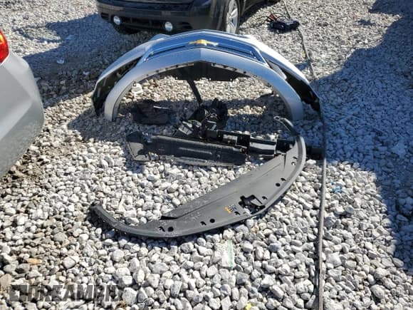 ✅ 2014 Chevrolet Impala LT • VIN: 2G1125S31E9217095 • Лот: 73389154. Опубликован ранее на Copart с пробегом 139 347 миль. Бесплатный доступ к архиву аукционных продаж из США и подробный отчёт об истории автомобиля на DreamBid. Изображение 12.