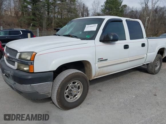 ✅ 2004 Chevrolet Silverado 2500HD LS • VIN: 1GCHK232X4F251181 • Lot: 43700423. Wystawiony na IAAI z przebiegiem 214 730 mil. Bezpłatny archiwum sprzedaży aukcyjnych z USA i szczegółowy raport historii pojazdu na DreamBid. Zdjęcie 19.