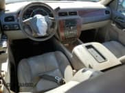 ✅ 2013 Chevrolet Suburban LT • VIN: 1GNSKJE70DR218432 • Lot: 66744264. Wystawiony na Copart z przebiegiem 208 590 mil. Bezpłatny archiwum sprzedaży aukcyjnych z USA i szczegółowy raport historii pojazdu na DreamBid. Zdjęcie 8.