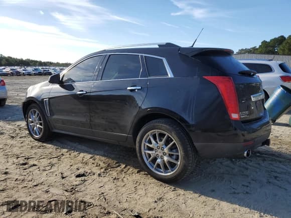 ✅ 2013 Cadillac SRX Performance Collection • VIN: 3GYFNHE38DS520064 • Lot: 85138735. Listed on Copart with 122,438 mi. Free auction sales archive from the USA and detailed vehicle history report at DreamBid. Image 2.