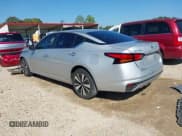 ✅ 2021 Nissan Altima SV • VIN: 1N4BL4DV7MN334540 • Lot: 43284961. Listed on IAAI with 94,483 mi. Free auction sales archive from the USA and detailed vehicle history report at DreamBid. Image 3.