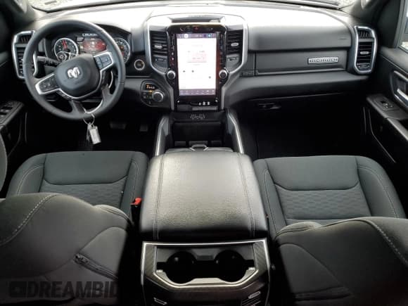 ✅ 2025 Ram 1500 Big Horn • VIN: 1C6SRFFP0SN562192 • Lot: 91766745. Wystawiony na Copart z przebiegiem 25 705 mil. Bezpłatny archiwum sprzedaży aukcyjnych z USA i szczegółowy raport historii pojazdu na DreamBid. Zdjęcie 8.