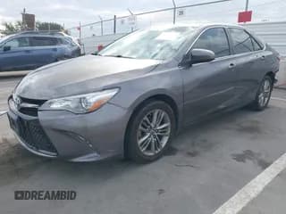 ✅ 2016 Toyota Camry SE • VIN: 4T1BF1FK0GU522020 • Lot: 43704361. Wystawiony na IAAI z przebiegiem 124 736 mil. Bezpłatny archiwum sprzedaży aukcyjnych z USA i szczegółowy raport historii pojazdu na DreamBid. Zdjęcie 2.
