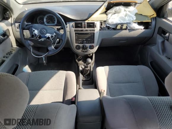 ✅ 2008 Suzuki Forenza • VIN: KL5JD56ZX8K974392 • Лот: 64694854. Опубликован ранее на Copart с пробегом 145 180 миль. Бесплатный доступ к архиву аукционных продаж из США и подробный отчёт об истории автомобиля на DreamBid. Изображение 8.