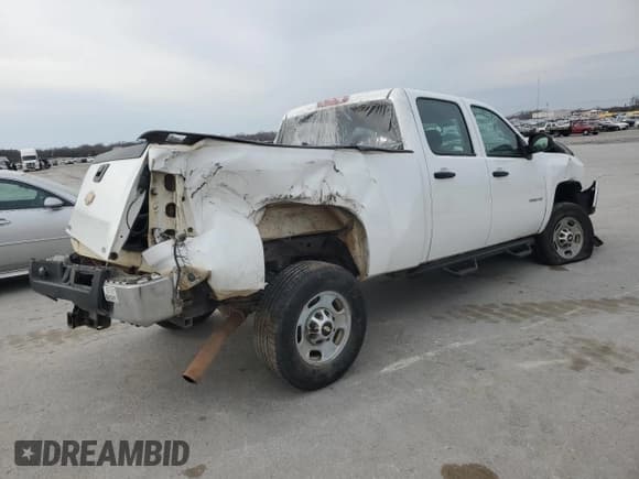 ✅ 2014 Chevrolet Silverado 2500HD Work Truck • VIN: 1GC1KVCG1EF184664 • Lot: 47192755. Listed on Copart with 199,338 mi. Free auction sales archive from the USA and detailed vehicle history report at DreamBid. Image 3.