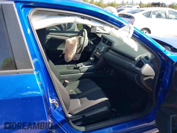 ✅ 2020 Honda Civic LX • VIN: 19XFC2F62LE006502 • Lot: 43356784. Listed on IAAI with 24,921 mi. Free auction sales archive from the USA and detailed vehicle history report at DreamBid. Image 5.