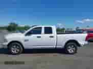 2024 Ram 1500 SLT с VIN 1C6RR7GGXRS125346, выставлен на аукционе IAAI как лот 42287123 с пробегом 31 577 миль миль и . История ставок и продаж доступна на DreamBid. Изображение 14.
