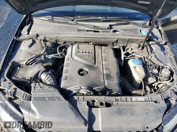 ✅ 2010 Audi A4 Premium • VIN: WAUAFAFL7AN058411 • Лот: 85249775. Опубликован ранее на Copart с пробегом 120 348 миль. Бесплатный доступ к архиву аукционных продаж из США и подробный отчёт об истории автомобиля на DreamBid. Изображение 11.