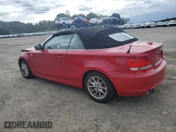 ✅ 2011 BMW 1 Series 128i • VIN: WBAUN1C50BVH83147 • Lot: 69111465. Wystawiony na Copart z przebiegiem 133 572 mil. Bezpłatny archiwum sprzedaży aukcyjnych z USA i szczegółowy raport historii pojazdu na DreamBid. Zdjęcie 2.