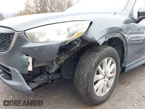 ✅ 2013 Mazda CX-5 Sport • VIN: JM3KE2BE8D0128062 • Lot: 43729276. Wystawiony na IAAI z przebiegiem 134 095 mil. Bezpłatny archiwum sprzedaży aukcyjnych z USA i szczegółowy raport historii pojazdu na DreamBid. Zdjęcie 6.
