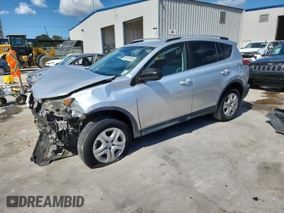 ✅ 2014 Toyota RAV4 LE • VIN: 2T3ZFREV4EW081490 • Lot: 86130185. Listed on Copart with 183,875 mi. Free auction sales archive from the USA and detailed vehicle history report at DreamBid. Image 1.