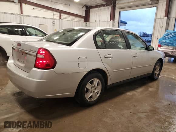 2004 Chevrolet Malibu LS z VIN 1G1ZT52844F146721, wystawiony jako Copart lot #78461954 z przebiegiem 89 144 mil mil oraz Czysty tytuł • Clean title. Historia ofert i sprzedaży dostępna na DreamBid. Obrazek 3.