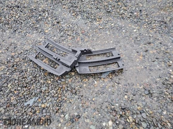 ✅ 2008 Smart fortwo Passion • VIN: WMEEK31X38K170481 • Lot: 95174465. Listed on Copart with 87,772 mi. Free auction sales archive from the USA and detailed vehicle history report at DreamBid. Image 12.