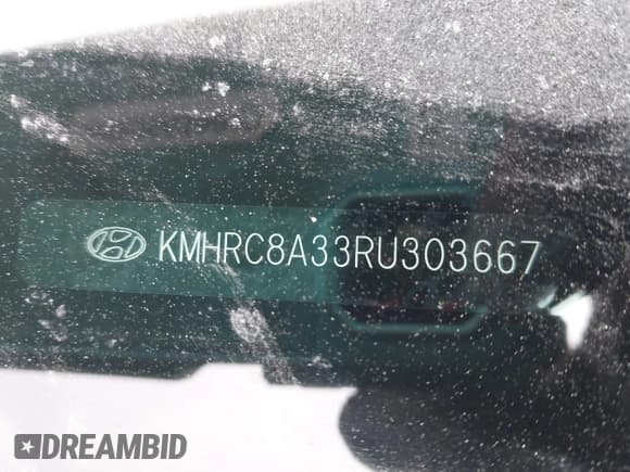 ✅ 2024 Hyundai Venue SEL • VIN: KMHRC8A33RU303667 • Lot: 41493871. Listed on IAAI with 12,725 mi. Free auction sales archive from the USA and detailed vehicle history report at DreamBid. Image 9.