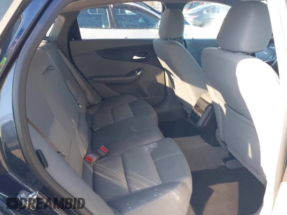 ✅ 2014 Chevrolet Impala LS • VIN: 2G11X5SL2E9241827 • Лот: 41846190. Опубликован ранее на IAAI с пробегом 128 314 миль. Бесплатный доступ к архиву аукционных продаж из США и подробный отчёт об истории автомобиля на DreamBid. Изображение 8.