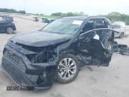 ✅ 2023 Toyota RAV4 Limited • VIN: 2T3N1RFVXPC326258 • Lot: 42846428. Wystawiony na IAAI z przebiegiem 35 000 mil. Bezpłatny archiwum sprzedaży aukcyjnych z USA i szczegółowy raport historii pojazdu na DreamBid. Zdjęcie 2.