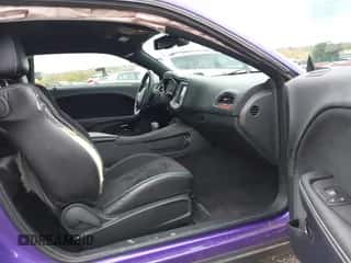 2018 Dodge Challenger SRT Hellcat z VIN 2C3CDZC9XJH309718, wystawiony jako IAAI lot #43517523 z przebiegiem 24 671 mil mil oraz . Historia ofert i sprzedaży dostępna na DreamBid. Obrazek 5.