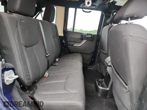 ✅ 2013 Jeep Wrangler Unlimited Sport • VIN: 1C4BJWDG9DL509685 • Lot: 58521415. Listed on Copart with 254,452 mi. Free auction sales archive from the USA and detailed vehicle history report at DreamBid. Image 10.