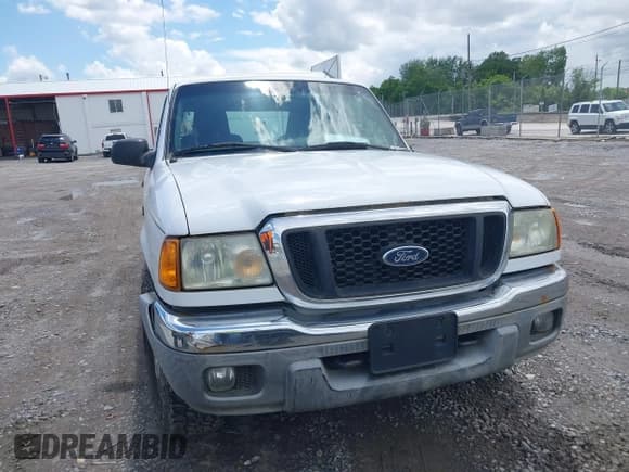 ✅ 2005 Ford Ranger XL Fleet • VIN: 1FTYR45E85PA75211 • Лот: 42256764. Опубликован ранее на IAAI с пробегом 169 892 миль. Бесплатный доступ к архиву аукционных продаж из США и подробный отчёт об истории автомобиля на DreamBid. Изображение 12.