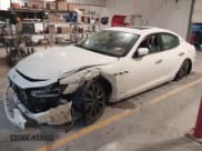 ✅ 2021 Maserati Ghibli S GranLusso • VIN: ZAM57YSL3M1369129 • Lot: 41170125. Wystawiony na IAAI z przebiegiem Nie podano. Bezpłatny archiwum sprzedaży aukcyjnych z USA i szczegółowy raport historii pojazdu na DreamBid. Zdjęcie 2.