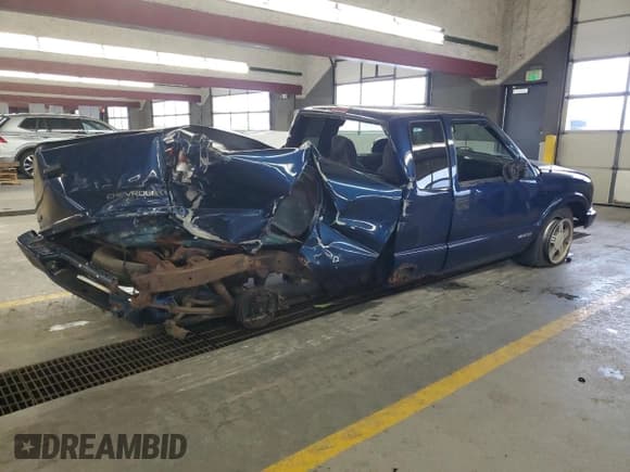 ✅ 2001 Chevrolet S-10 • VIN: 1GCCS195318191895 • Лот: 81762124. Опубликован ранее на Copart с пробегом Не указан. Бесплатный доступ к архиву аукционных продаж из США и подробный отчёт об истории автомобиля на DreamBid. Изображение 3.