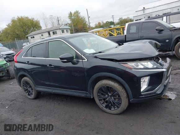 ✅ 2020 Mitsubishi Eclipse Cross LE • VIN: JA4AT4AA2LZ006029 • Lot: 43440476. Listed on IAAI with 82,388 mi. Free auction sales archive from the USA and detailed vehicle history report at DreamBid. Image 13.