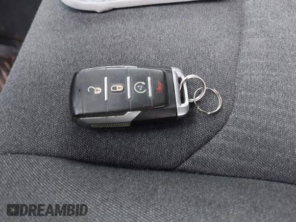 2019 Ram 1500 Tradesman z VIN 1C6SRFCT6KN743475, wystawiony jako IAAI lot #41015557 z przebiegiem 77 435 mil mil oraz . Historia ofert i sprzedaży dostępna na DreamBid. Obrazek 11.