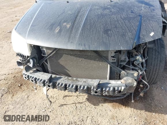 ✅ 2012 Chrysler Town & Country Touring L • VIN: 2C4RC1CGXCR156487 • Lot: 42795386. Wystawiony na IAAI z przebiegiem 122 687 mil. Bezpłatny archiwum sprzedaży aukcyjnych z USA i szczegółowy raport historii pojazdu na DreamBid. Zdjęcie 6.