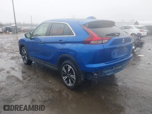 ✅ 2024 Mitsubishi Eclipse Cross SE • VIN: JA4ATWAA0RZ071630 • Лот: 43825064. Опубликован ранее на IAAI с пробегом 27 089 миль. Бесплатный доступ к архиву аукционных продаж из США и подробный отчёт об истории автомобиля на DreamBid. Изображение 3.